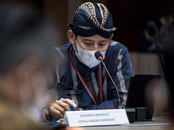 Sandiaga Minta Wisata Sumbar Didigitalisasi