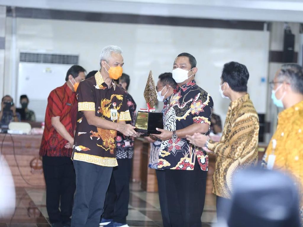 Semarang Kembali Dinobatkan Jadi Kota Terbaik soal Pembangunan Daerah Semarang Kembali Dinobatkan Jadi Kota Terbaik soal Pembangunan Daerah