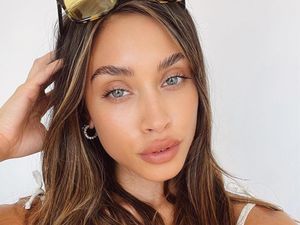 Heboh Skandal Vaksin VIP, Ini Model yang Ngaku Jadi Perawat Demi Bisa Vaksin