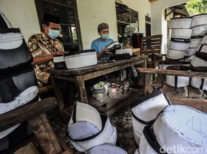 Berkah di Bulan Suci, Permintaan Peci Meningkat Meski Pandemi Berkah di Bulan Suci, Permintaan Peci Meningkat Meski Pandemi