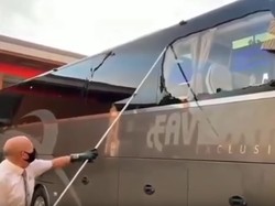 Kronologi Bus Real Madrid Ditimpuki Oknum Suporter Liverpool