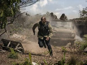 Catat! Kekacauan dan Tabrakan Mobil di Fast & Furious Tak Pakai CGI Catat! Kekacauan dan Tabrakan Mobil di Fast & Furious Tak Pakai CGI