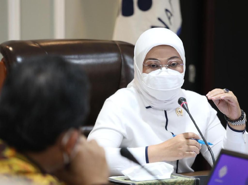 Menaker Minta BPJS Kesehatan Percepat Integrasi Data Kepesertaan JKP Menaker Minta BPJS Kesehatan Percepat Integrasi Data Kepesertaan JKP