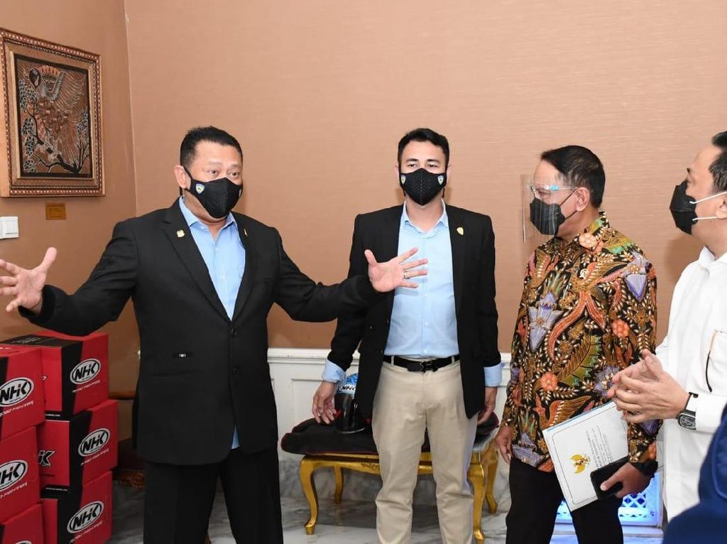 Bamsoet Ungkap Kesiapan Sirkuit Mandalika Jadi Tuan Rumah Kejuaraan Dunia Bamsoet Ungkap Kesiapan Sirkuit Mandalika Jadi Tuan Rumah Kejuaraan Dunia
