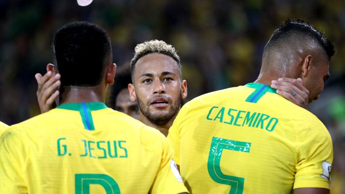Neymar disarankan Casemiro pindah dari Paris Saint-Germain. (Foto: Getty Images/Michael Steele)