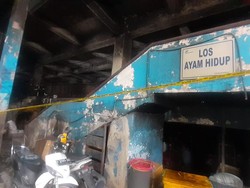 Pedagang Minta Pasar Minggu yang Terbakar Segera Diperbaiki