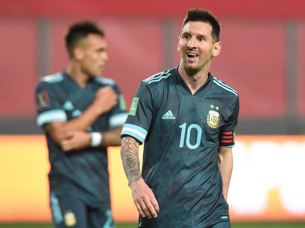 Messi Bantu Pesepakbola Amerika Latin Dapatkan Vaksin COVID-19 Messi Bantu Pesepakbola Amerika Latin Dapatkan Vaksin COVID-19