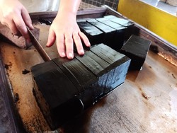 Manisnya Bisnis Cincau di Jombang, Omzet Naik Dua Kali Lipat Saat Ramadan 2021