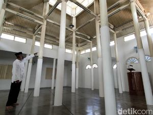 Masjid Trayu Kulon Progo Sudah Berusia 3 Abad, Selalu Dijaga 7 Abdi Dalem Masjid Trayu Kulon Progo Sudah Berusia 3 Abad, Selalu Dijaga 7 Abdi Dalem