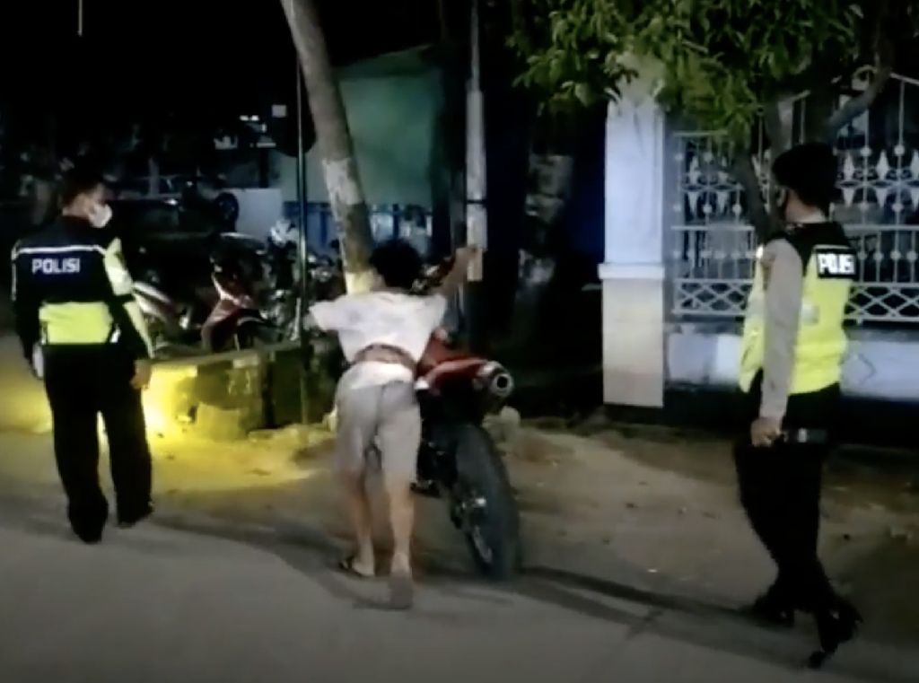 Polres Sidrap Amankan 14 Motor Balap Liar, Dikembalikan Usai Ramadhan Polres Sidrap Amankan 14 Motor Balap Liar, Dikembalikan Usai Ramadhan