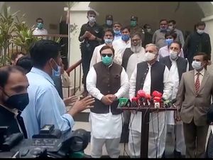 Saat Menteri di Pakistan Ditinggal Wartawan Gegara Telat Datang