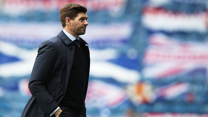 GLASGOW, SCOTLAND - APRIL 04: Rangers Manager Steven Gerrard is seen during the William Hill Scottish Cup Third Round match between Rangers and Cove Rangers on April 04, 2021 in Glasgow, Scotland. Sporting stadiums around the UK remain under strict restrictions due to the Coronavirus Pandemic as Government social distancing laws prohibit fans inside venues resulting in games being played behind closed doors. (Photo by Ian MacNicol/Getty Images)