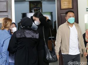 Siap Dengar Vonis Besok, Vicky Prasetyo: Mudah-mudahan yang Terbaik Siap Dengar Vonis Besok, Vicky Prasetyo: Mudah-mudahan yang Terbaik