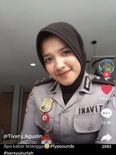 Viral Kisah Wanita Bertato dan Tindik, Kini Sukses Jadi Polwan Berhijab - Wolipop