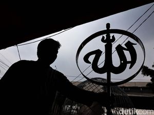 Bisnis Kubah Masjid Mulai Bangkit Saat Ramadhan