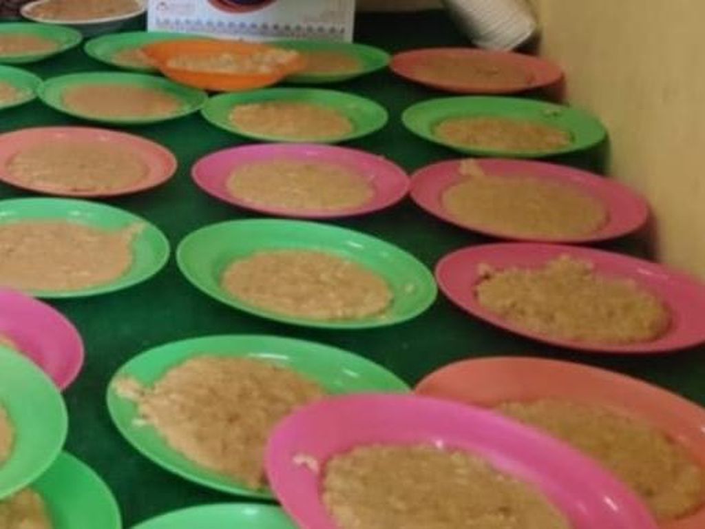 Sempat Ditiadakan karena Pandemi, Kini Bubur Sunan Bonang Dinikmati Ramadhan 2021 Sempat Ditiadakan karena Pandemi, Kini Bubur Sunan Bonang Dinikmati Ramadhan 2021