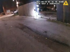 Detik-detik Polisi AS Tembak Remaja 13 Tahun di Chicago