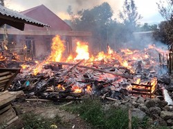 4 Rumah di Nyalindung Sukabumi Ludes Terbakar