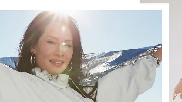 6 Potret Terbaru Lucy Liu di Usia 52, Wajah Awet Mudanya Bikin Pangling