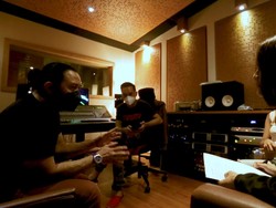 Kenalan dengan Frank N Friends Proyek Musik dari Pepeng