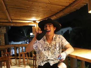 Polisi: Jeff Smith Beli 50 Lembar LSD Lewat Online Shop Polisi: Jeff Smith Beli 50 Lembar LSD Lewat Online Shop