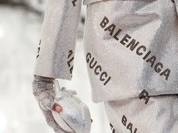 Ketika Gucci Rampok Desain Balenciaga untuk Koleksi Selebrasi 100 Tahun
