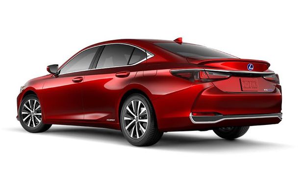 Lexus ES 300h.