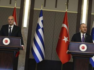 Panas! Menlu Yunani dan Turki Ribut di Konferensi Pers