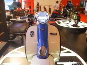 Kenalkan Royal Alloy TG 300 dan GP150 Rival Vespa-Lambretta di RI Kenalkan Royal Alloy TG 300 dan GP150 Rival Vespa-Lambretta di RI