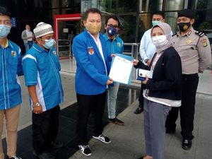 Sambangi KPK, KNPI Dorong Tuntaskan Kasus Samin Tan