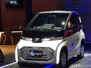 Toyota Pamer Mobil Listrik Mungil di IIMS 2021, Sudah Siap Dijual?