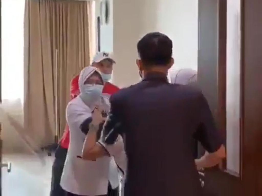 PPNI Kutuk Keras Penganiayaan Perawat RS Siloam Sriwijaya Palembang PPNI Kutuk Keras Penganiayaan Perawat RS Siloam Sriwijaya Palembang