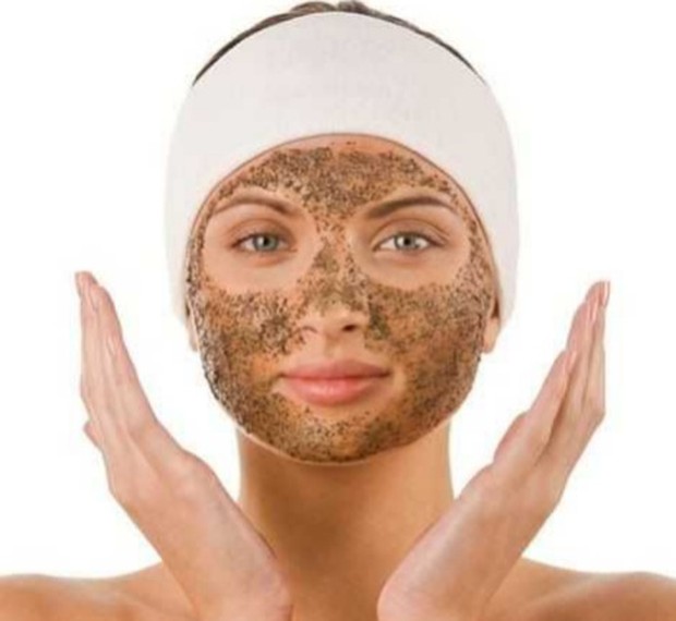 Ilustrasi pemakaian masker wajah Makser wajah/freepik