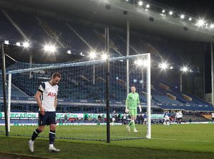 Harry Kane Cedera, Mourinho Coba Kalem