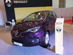 Akhirnya Mobil Listrik Terlaris Renault Zoe Diboyong ke Indonesia