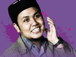 Ustaz Arif Nuh Safri, Pahlawan Waria di Yogyakarta Ustaz Arif Nuh Safri, Pahlawan Waria di Yogyakarta