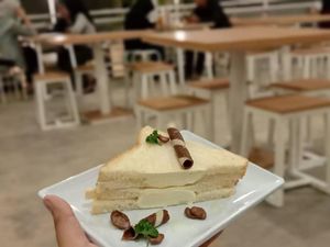 7 Rekomendasi Tempat Nongkrong Asyik Buat Mahasiswa di Jatinangor 7 Rekomendasi Tempat Nongkrong Asyik Buat Mahasiswa di Jatinangor