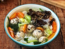 3 Resep Bakso Berkuah Kaldu Bening yang Gurih menyegarkan