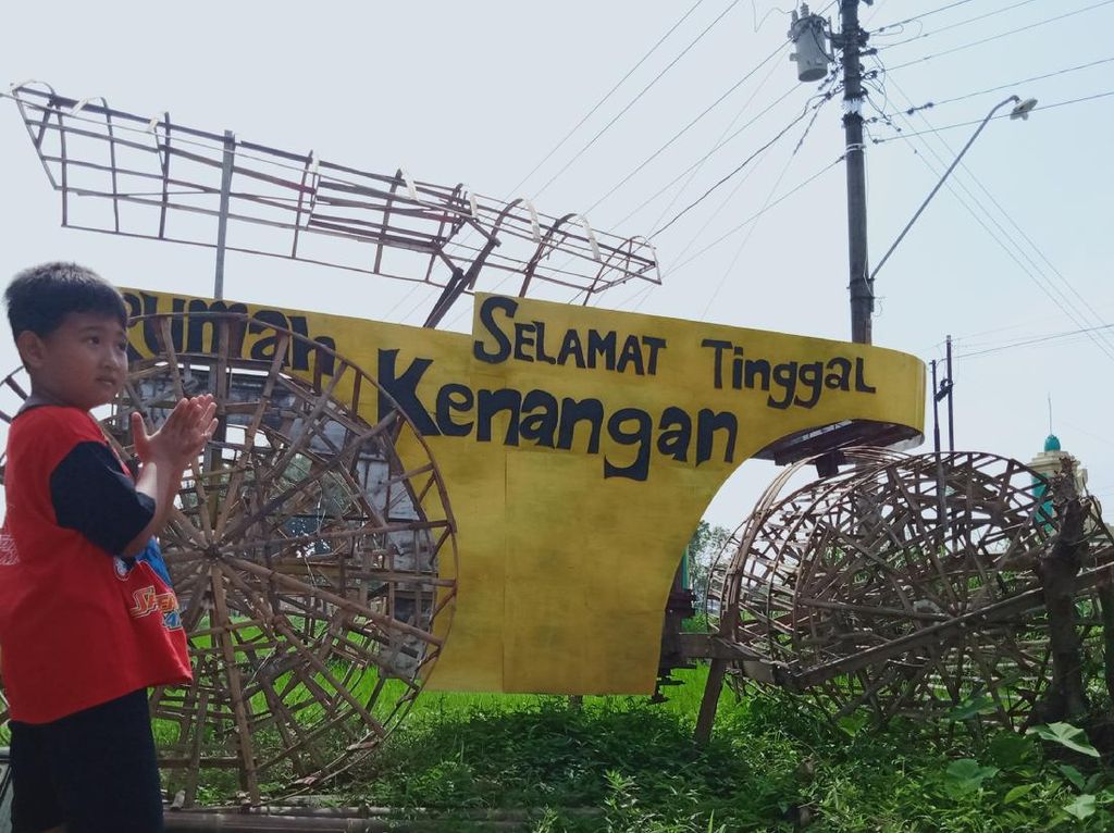 Cara Unik Warga Klaten Curhat Dampak Proyek Tol Cara Unik Warga Klaten Curhat Dampak Proyek Tol