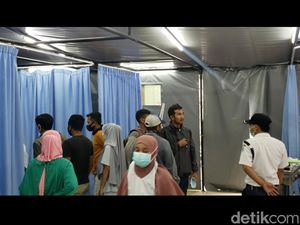 Dua Motor Bertabrakan di Jalur Menuju Bromo, 2 Orang Tewas dan 1 Luka Berat Dua Motor Bertabrakan di Jalur Menuju Bromo, 2 Orang Tewas dan 1 Luka Berat