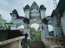 Berkunjung ke Masjid Kuno Klaten Hadiah PB X pada Tabib Kerajaan