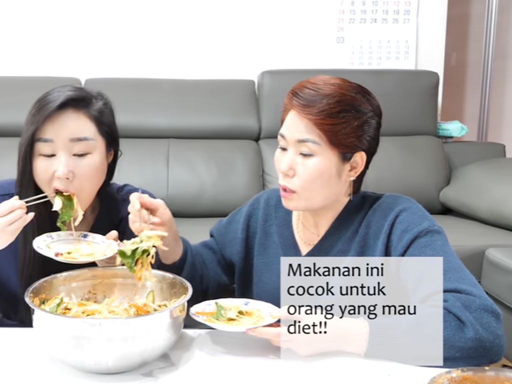 Bikin Asinan Sayur Betawi, Orang Korea Ini Ketagihan Enaknya Bikin Asinan Sayur Betawi, Orang Korea Ini Ketagihan Enaknya