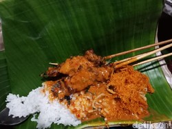 Sate Payudara Sapi Jadi Menu Sahur Favorit Warga Jombang