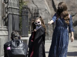7 Jurusan Paling Menakutkan di Dunia, Belajar Hantu hingga Mayat Hidup 7 Jurusan Paling Menakutkan di Dunia, Belajar Hantu hingga Mayat Hidup