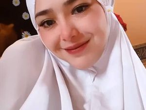 8 Artis yang Jual Mukena di Bulan Ramadhan, Syahrini Hingga Amanda Manopo 8 Artis yang Jual Mukena di Bulan Ramadhan, Syahrini Hingga Amanda Manopo