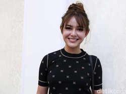 Ayah dan Ibu Amanda Manopo Positif COVID-19, 300 Anak Yatim Mendoakan