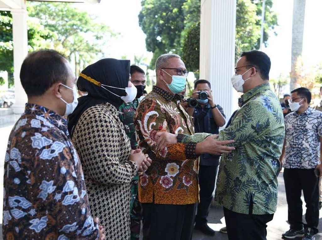 Mudik ke Kuningan, Anies Baswedan Penuhi Mimpi Masa Kecilnya Mudik ke Kuningan, Anies Baswedan Penuhi Mimpi Masa Kecilnya