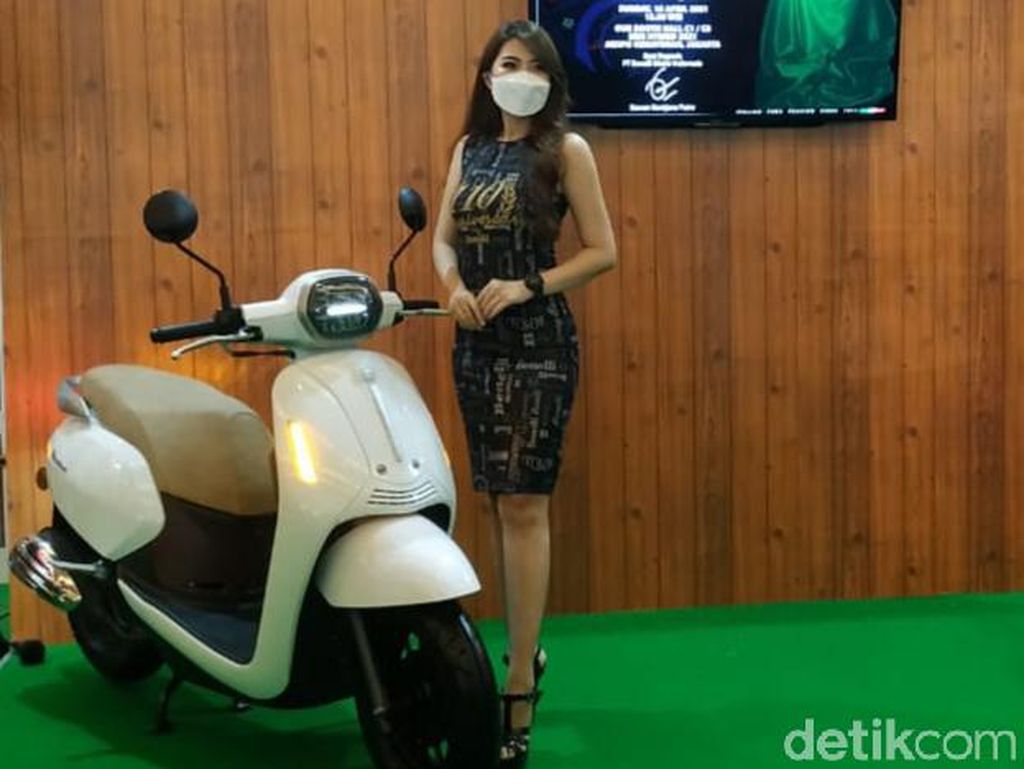 Benelli Panarea Meluncur di RI, Tantang Vespa LX dengan Harga Lebih Miring Benelli Panarea Meluncur di RI, Tantang Vespa LX dengan Harga Lebih Miring