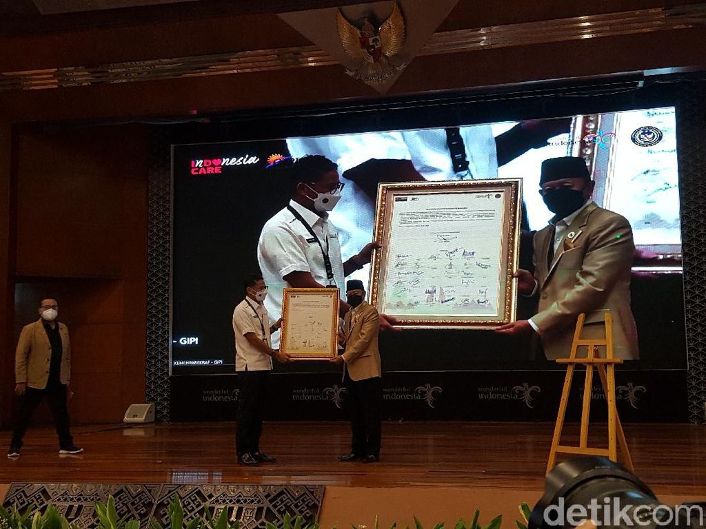 Deklarasi Industri Pariwisata Indonesia Perang Lawan Corona Deklarasi Industri Pariwisata Indonesia Perang Lawan Corona