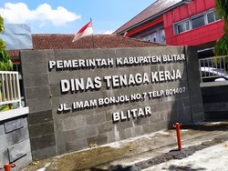 TKI Dilarang Mudik, Disnaker Kabupaten Blitar Serahkan ke BP2MI